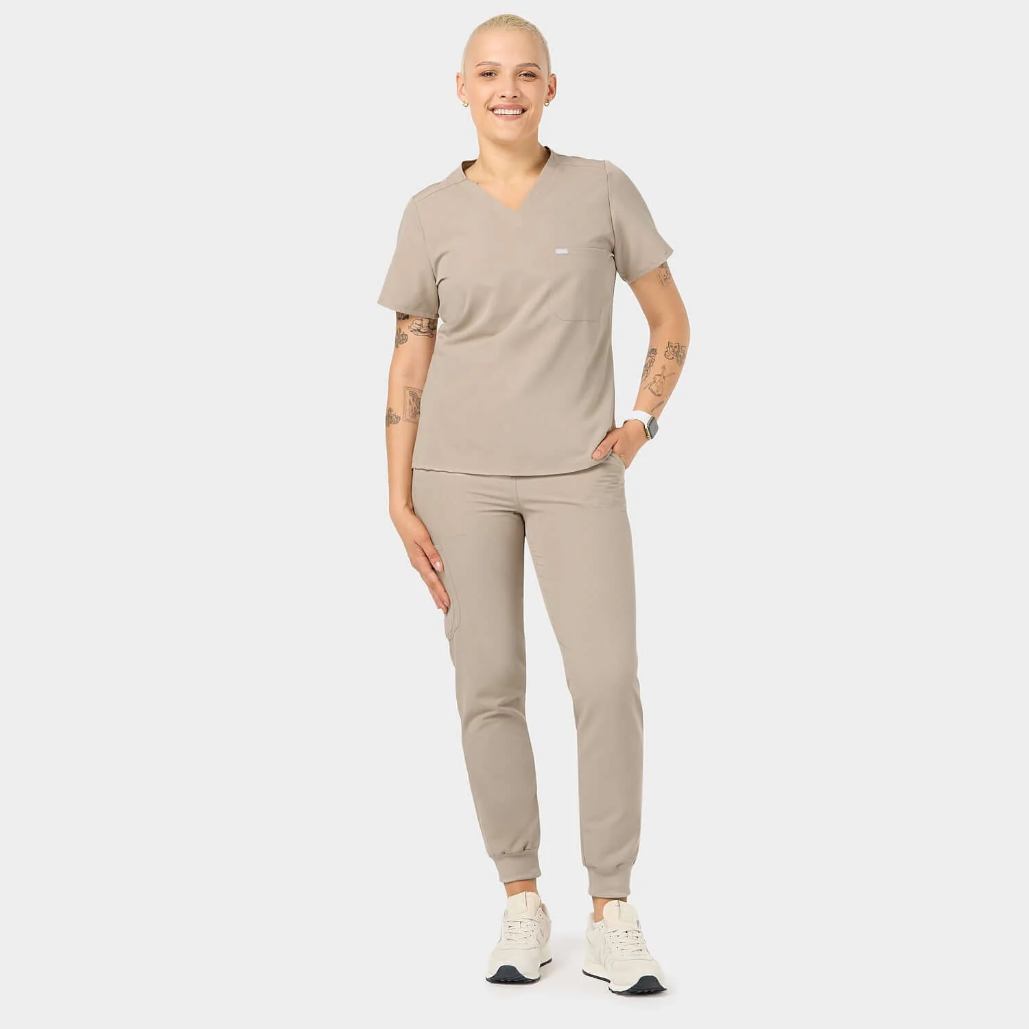 Bluza medyczna ARIA - LATTE - Image 4