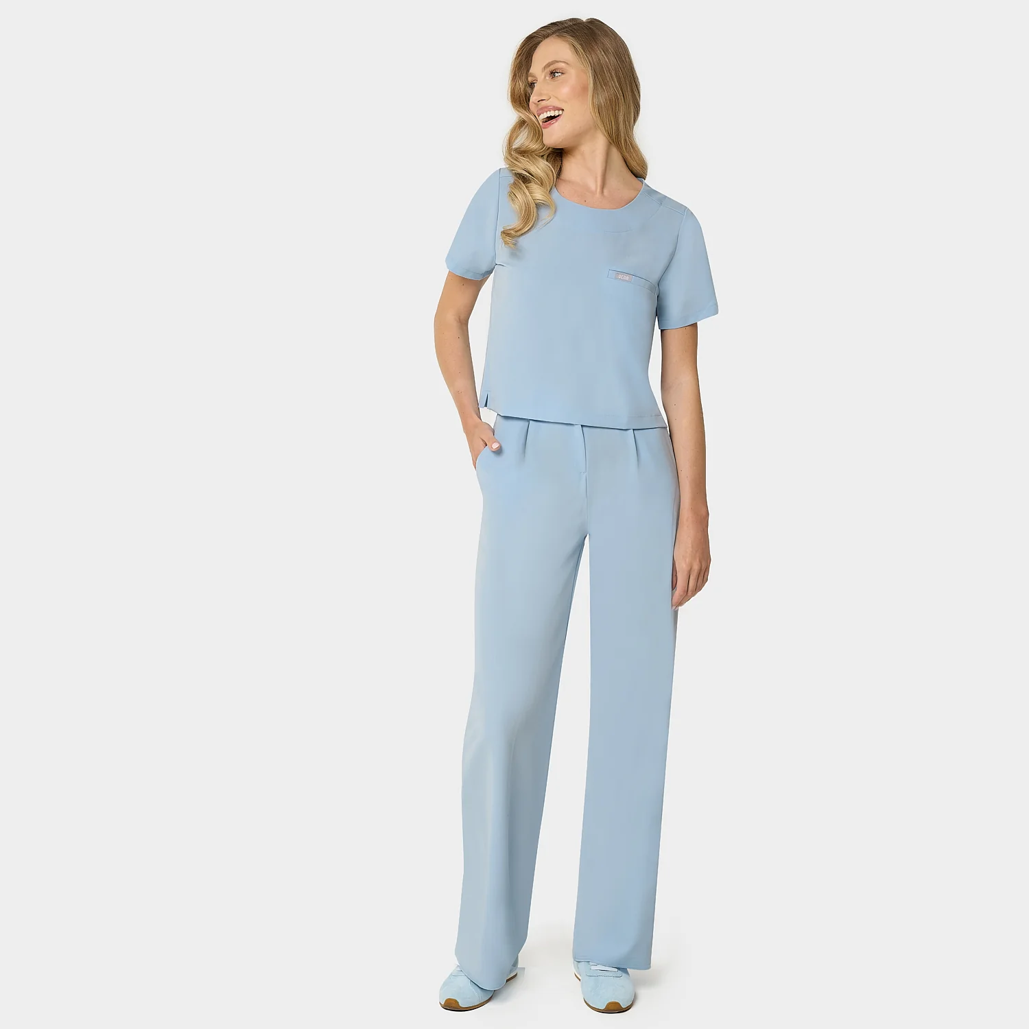 Bluza medyczna damska GAJA - BABY BLUE - Image 2