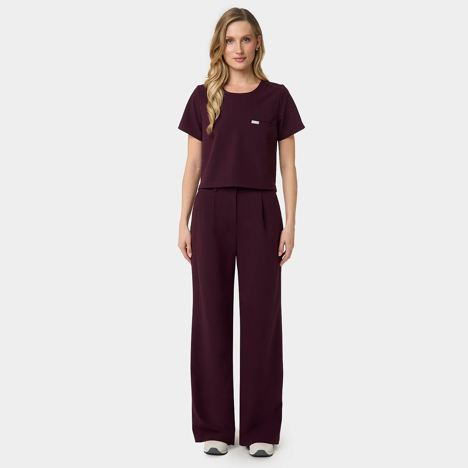 Bluza medyczna damska GAJA - BURGUNDY - Image 3
