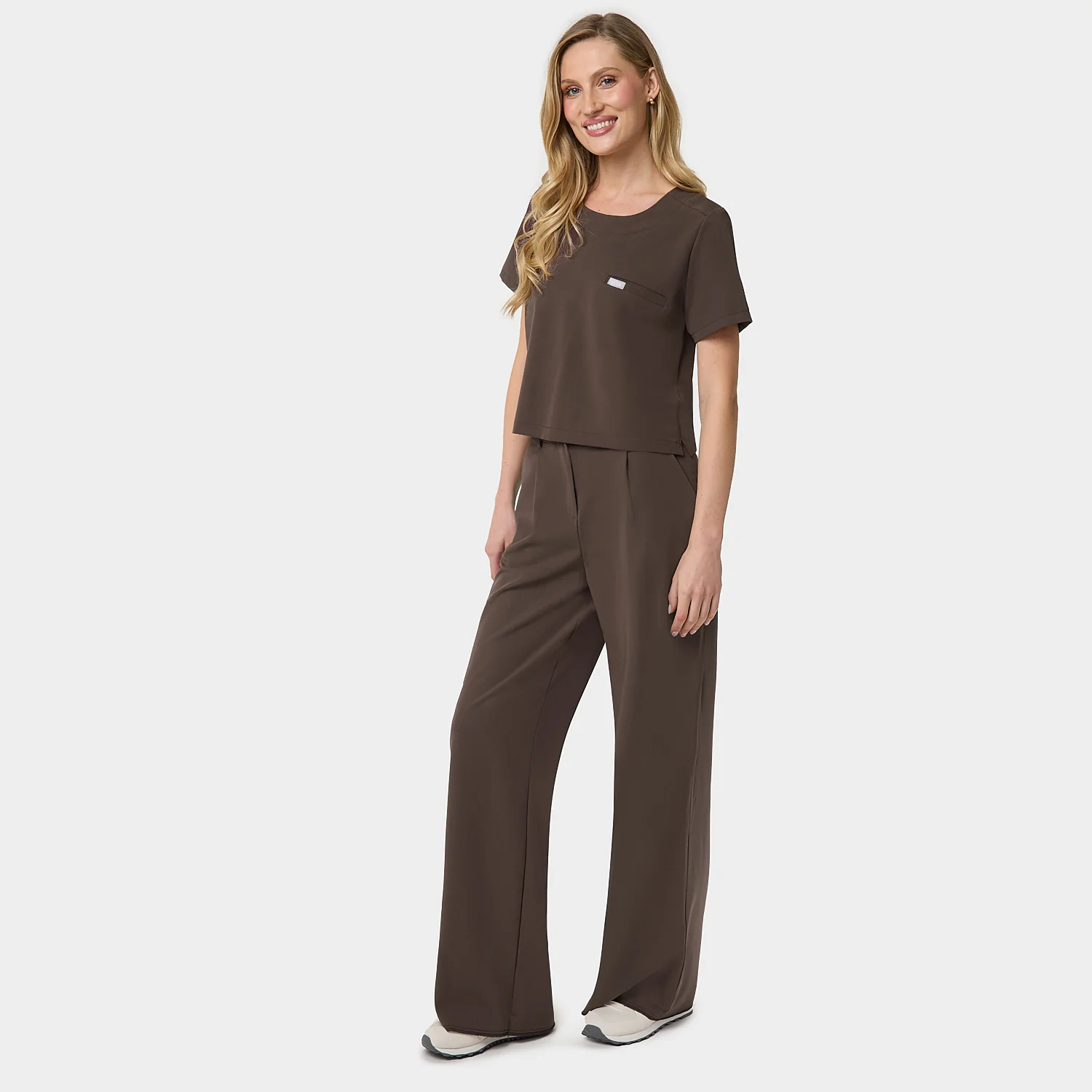Bluza medyczna damska GAJA - MILK CHOCOLATE - Image 2