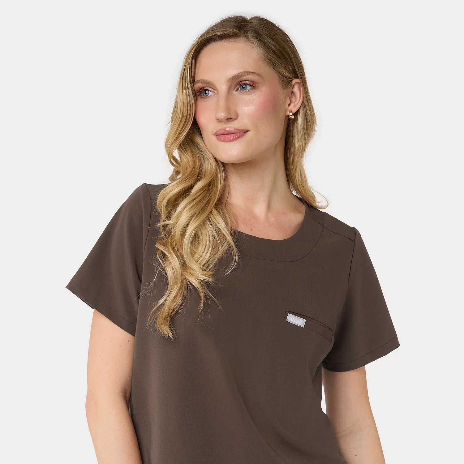 Bluza medyczna damska GAJA - MILK CHOCOLATE - Image 6