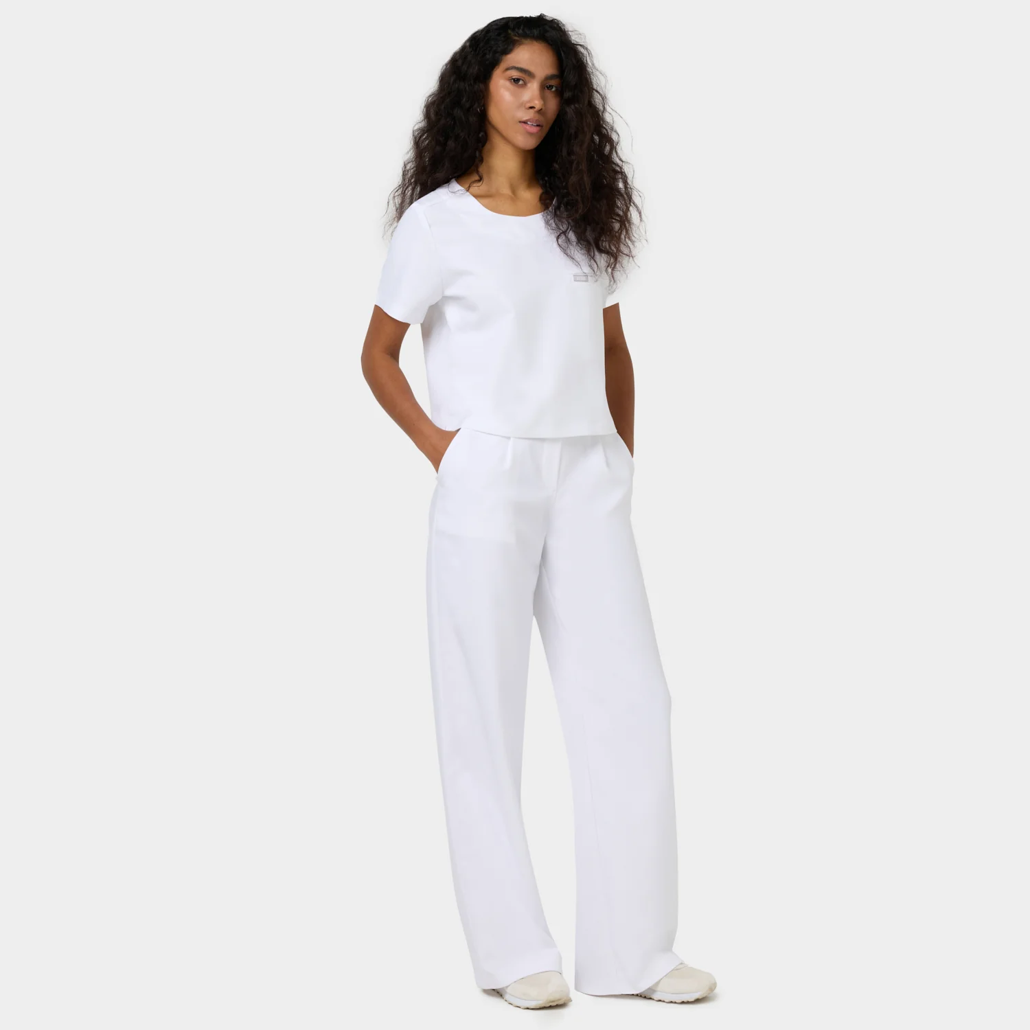 Bluza medyczna damska GAJA - WHITE - Image 2