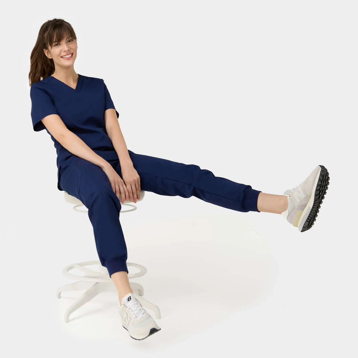 Bluza medyczna EMILY scrubs - NAVY - Image 5