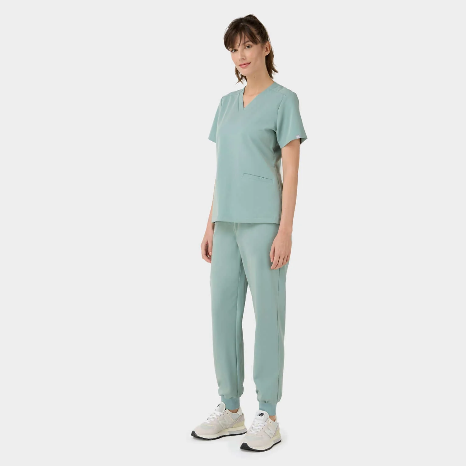 Bluza medyczna EMILY scrubs - SAGE GREEN - Image 8