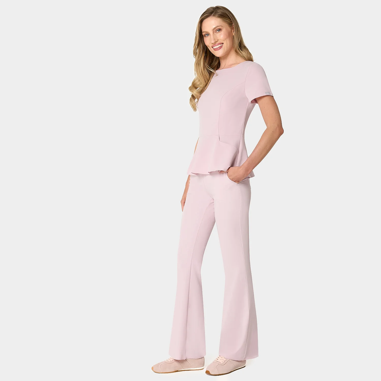 Bluza medyczna z baskinką KIM - PASTEL PINK - Image 2