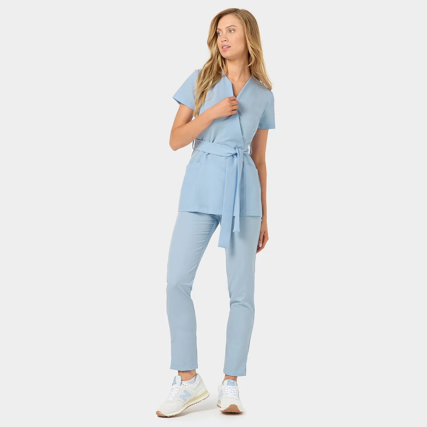 Fartuszek medyczny wiązany SOPHIA - BABY BLUE - Image 7