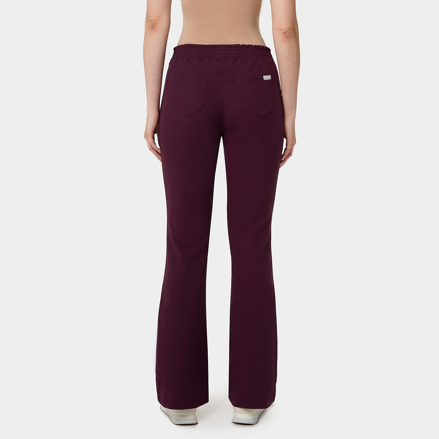 Spodnie medyczne damskie flare BURGUNDY - Image 2