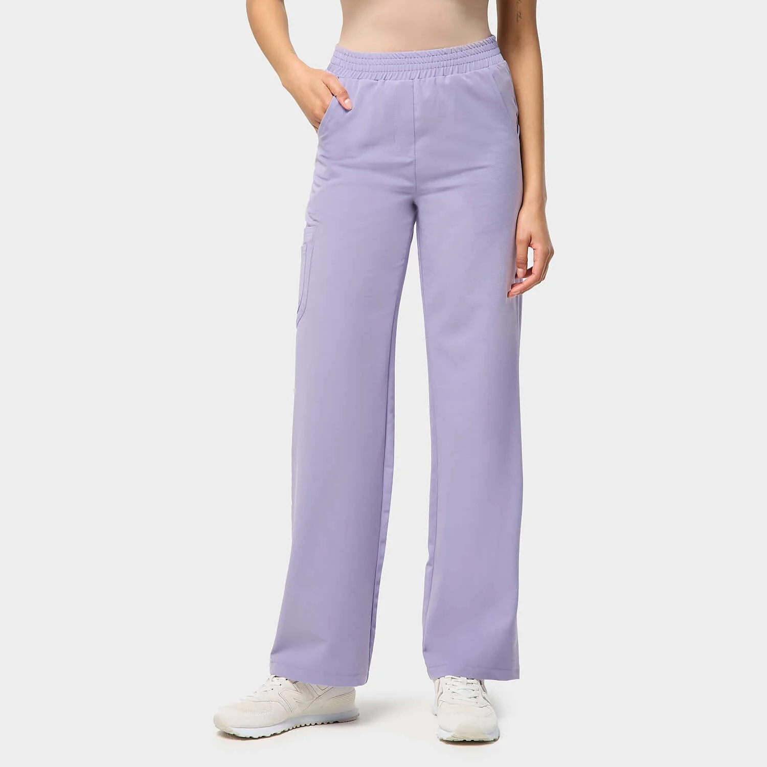 Spodnie medyczne damskie szerokie - SOFT LILAC - Image 3