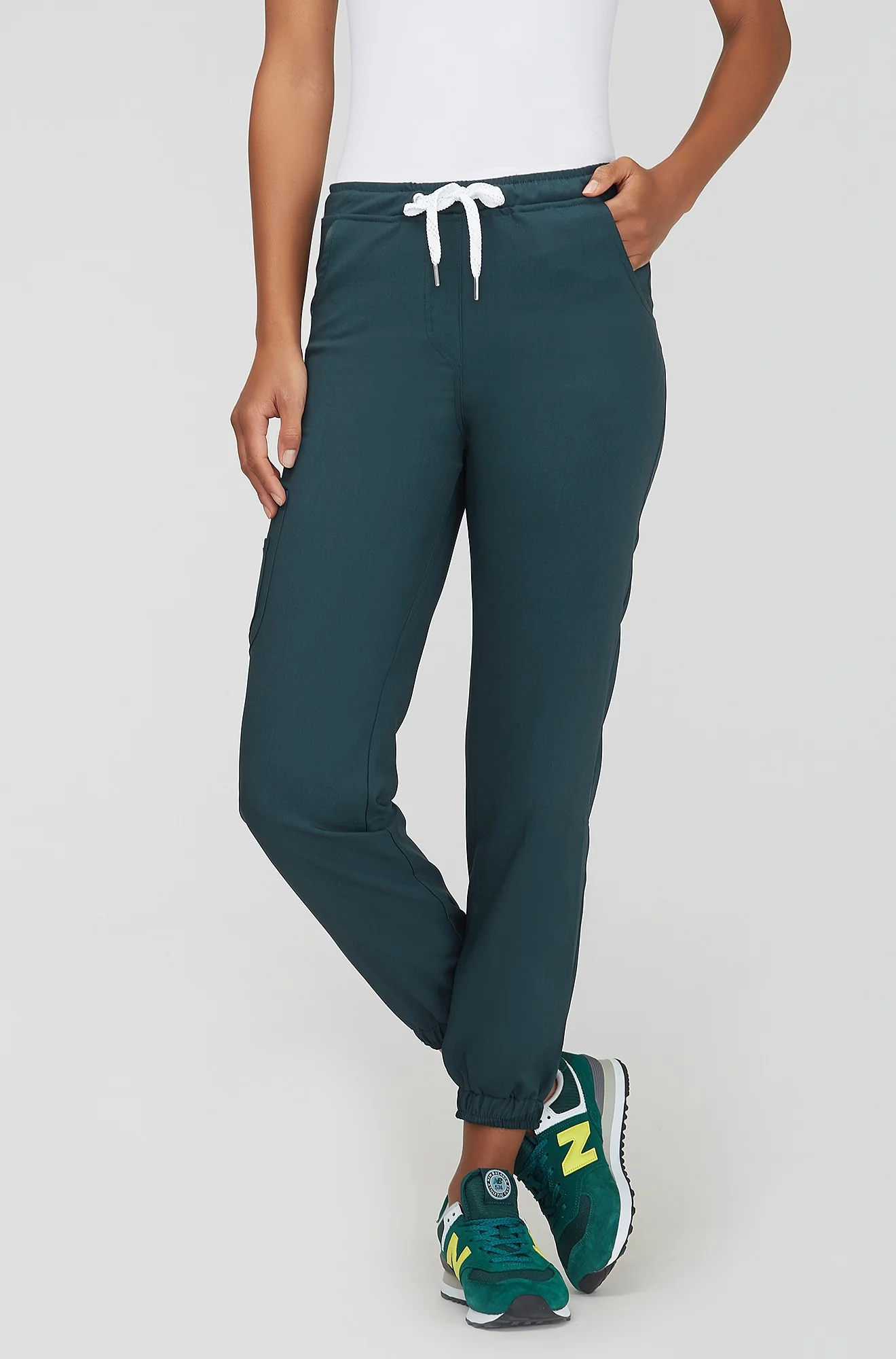 Spodnie medyczne joggery - FOREST GREEN - Image 2