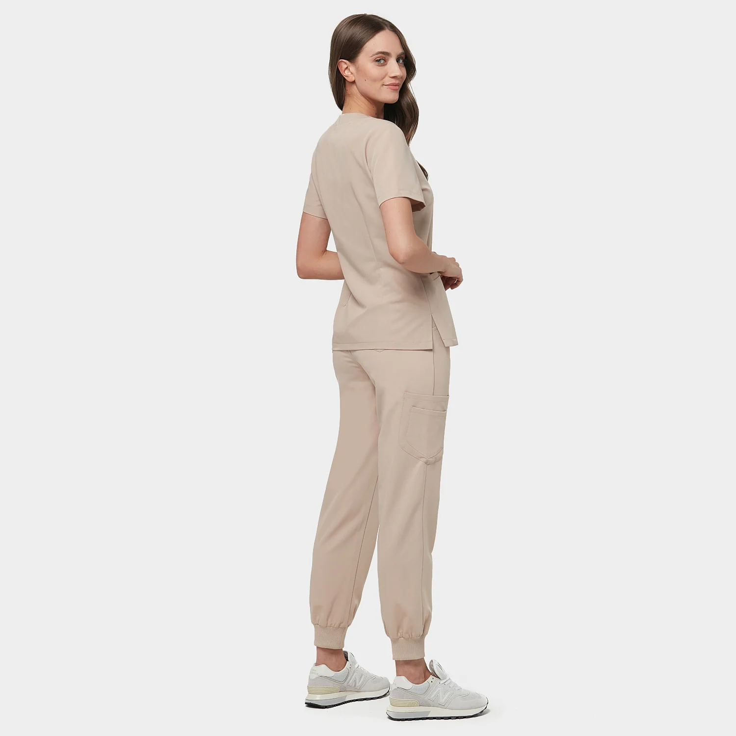Spodnie medyczne joggery - LATTE - Image 3