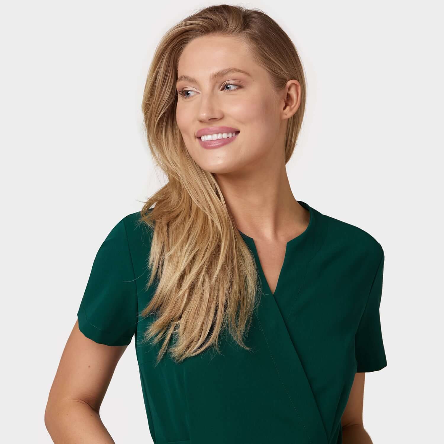 Sukienka medyczna KATE - MOSS GREEN - Image 4